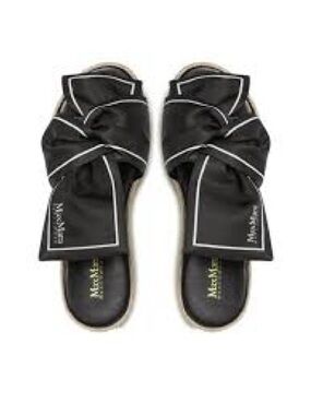 Brand new MaxMara Calamal Platform Sandals in black